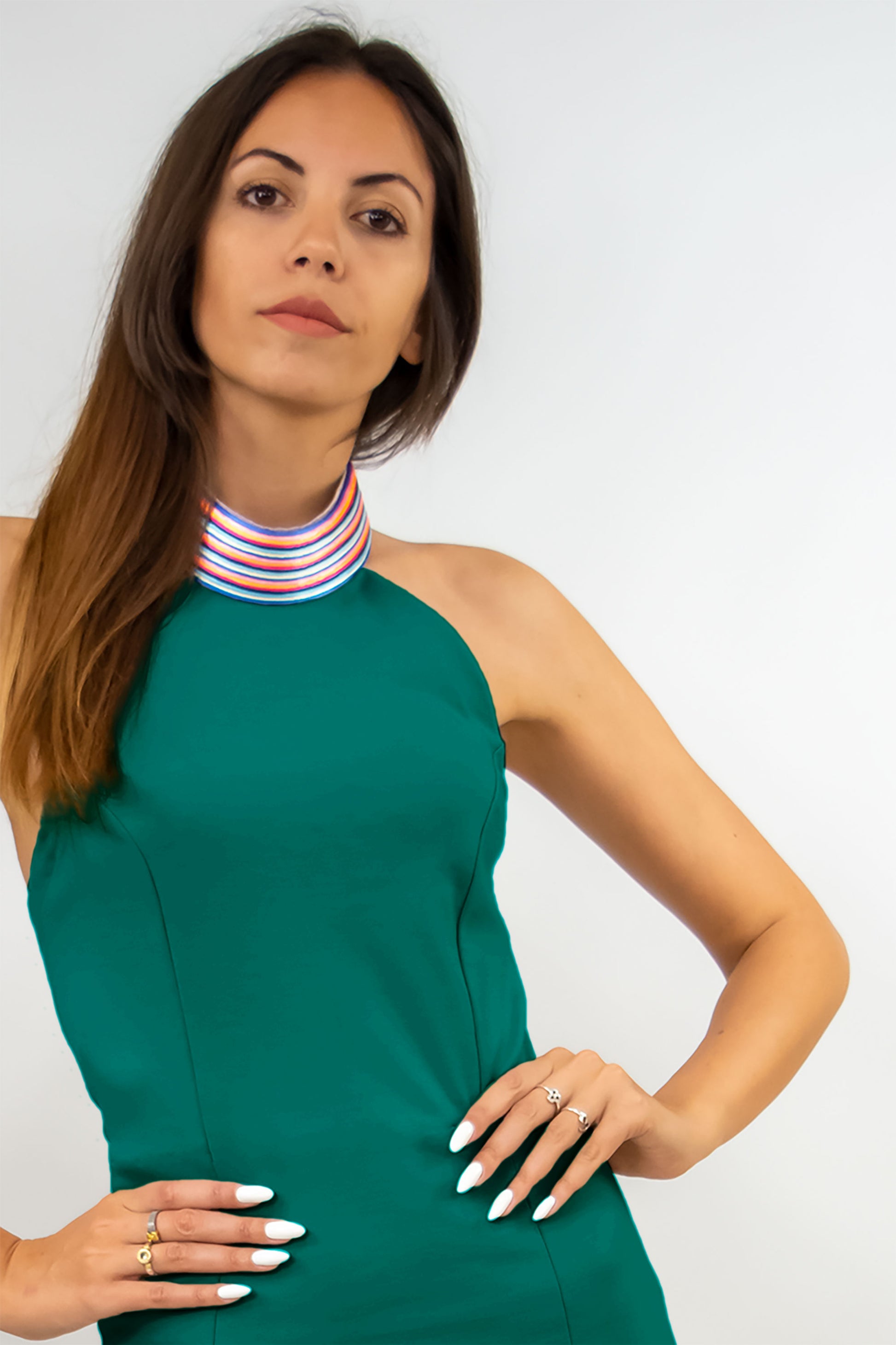 Vestido halter verde esmeralda