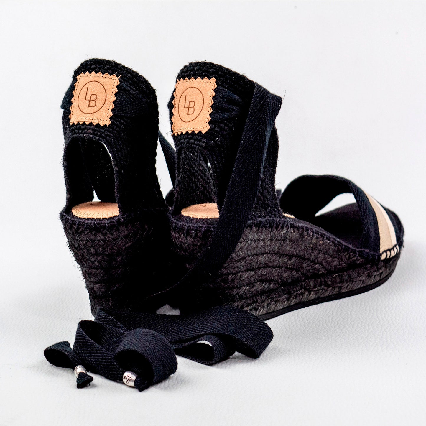 Toledo 02 Black/Beige