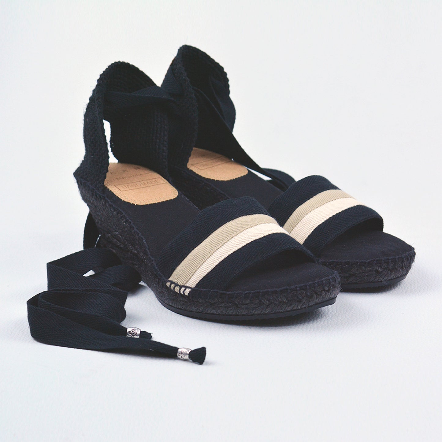 Toledo 02 Black/Beige